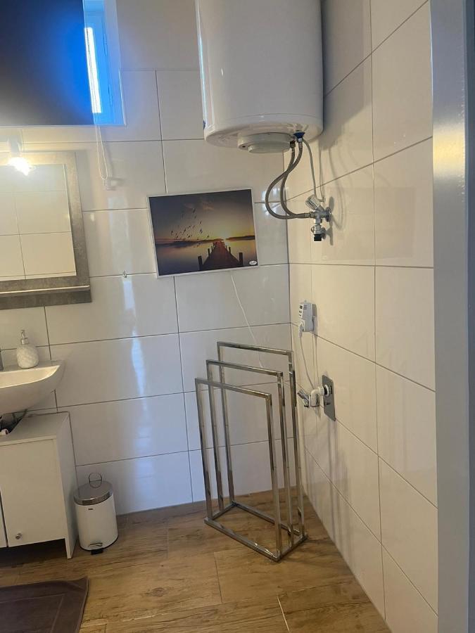 Santa Lucia Apartments Bodensdorf Ngoại thất bức ảnh